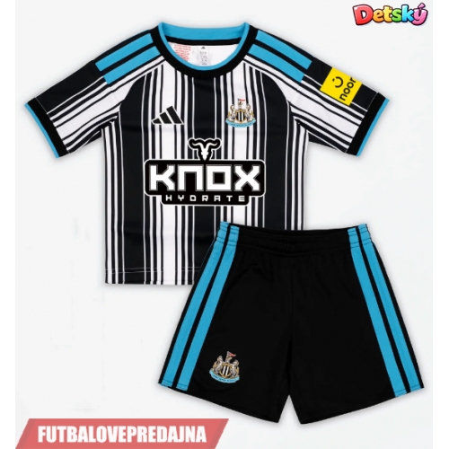 Lacne Dětský Futbalové dres Newcastle United Bazoumana Toure #17 2026-27 Krátky Rukáv - Domáci (+ trenírky)